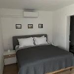 Homestay Amulet - Spacious 3br Near Cave *