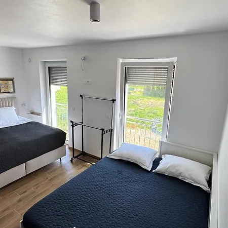 Amulet - Spacious 3br Near Cave 波斯托伊纳