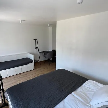 Amulet - Spacious 3br Near Cave 波斯托伊纳